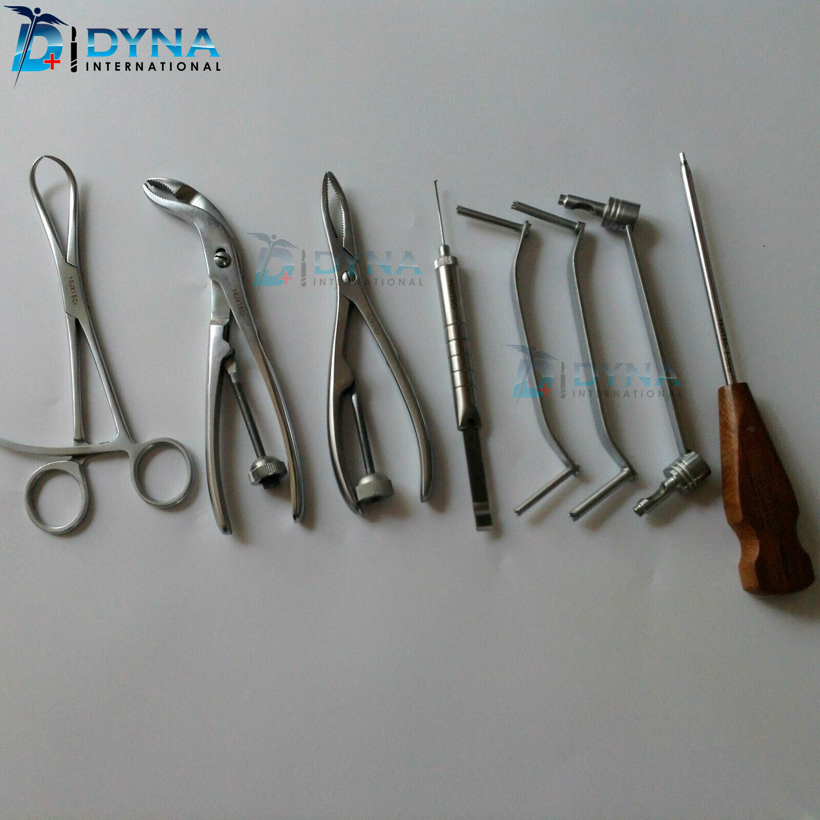 Orthopedic-Instrument-set-for-fracture-of-upper-extremity-Veterinary-instrument-13.jpg