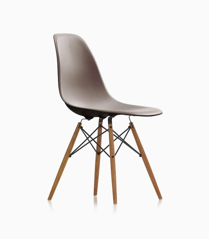 eames-plastic-side-chair-1.jpg